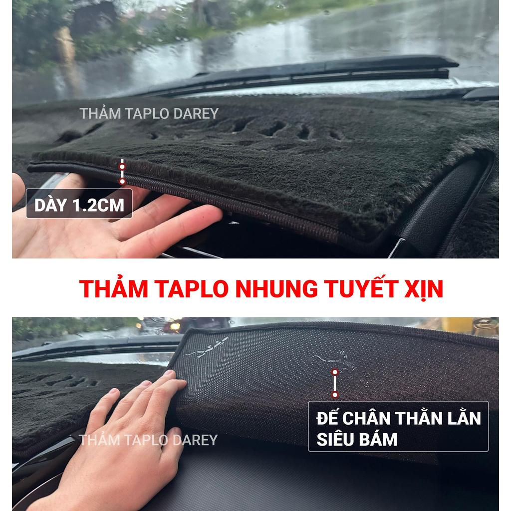 Chi tiết đường may viền thảm taplo Mazda CX-5