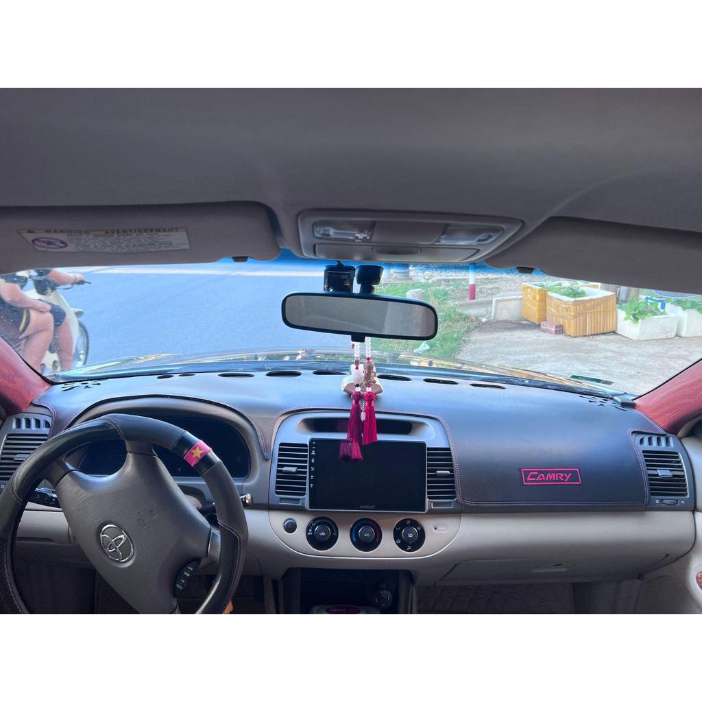 Toyota Camry sau khi trải thảm taplo - ảnh 5