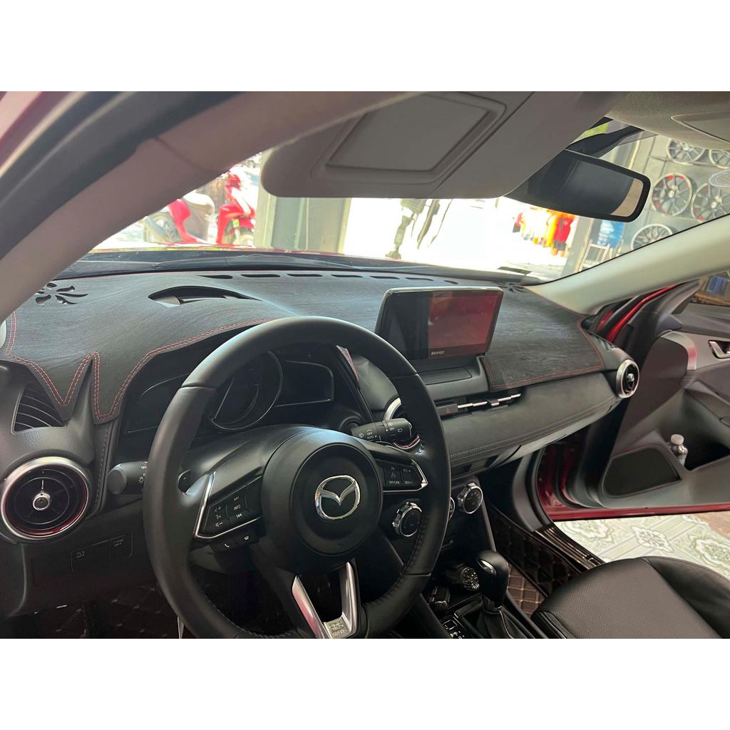 Mazda 2 sau khi trải thảm taplo - ảnh 2