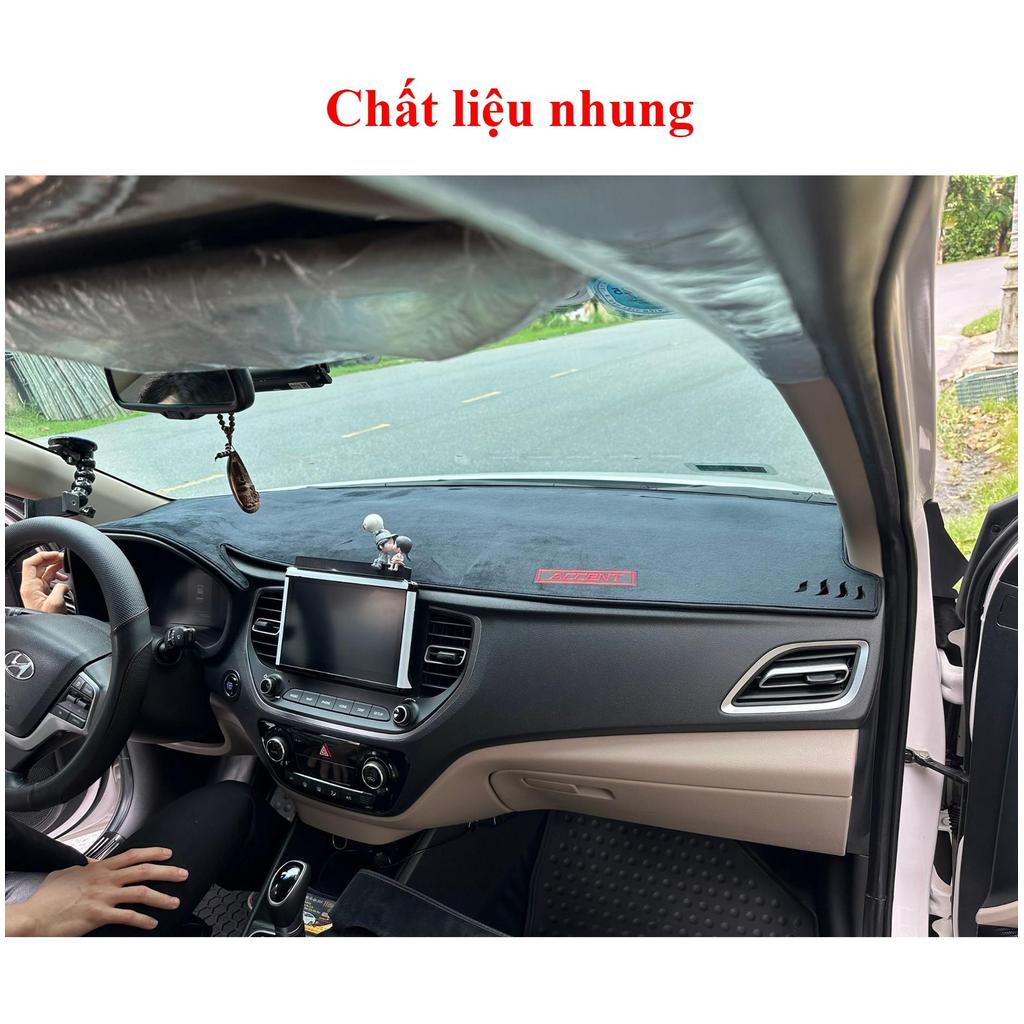 Hyundai Accent sau khi trải thảm taplo - ảnh 2