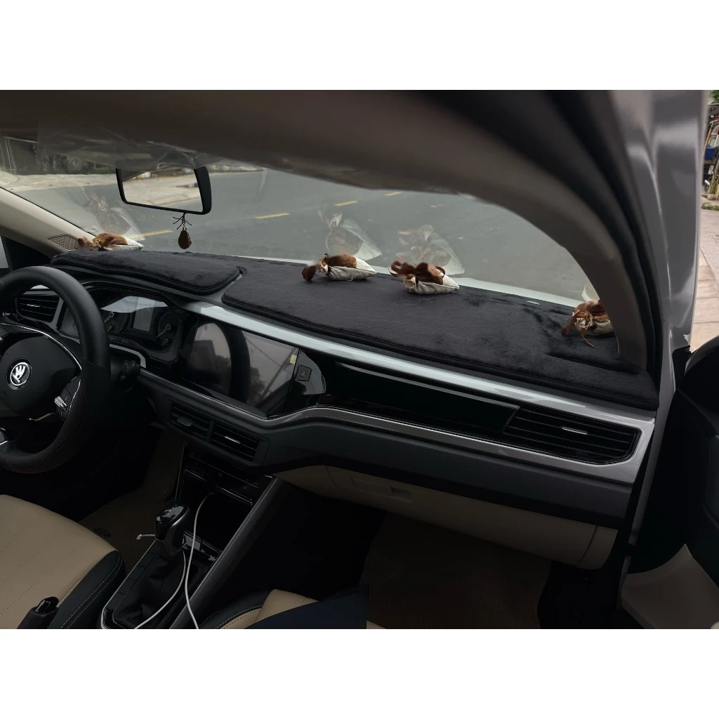 Skoda Slavia / Kushaq trước khi trải thảm taplo